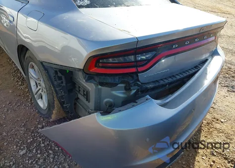 2018 Dodge Charger Sxt Plus Rwd z USA, uszkodzony, nr VIN 2C3CDXHG7JH125395